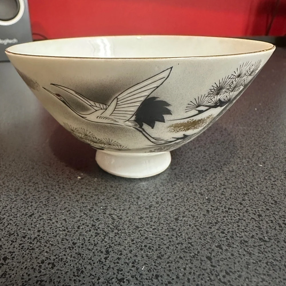 Vintage Porcelain Japanese Rice Bowl Red Crowned Crane Design 4.5 Inch Round